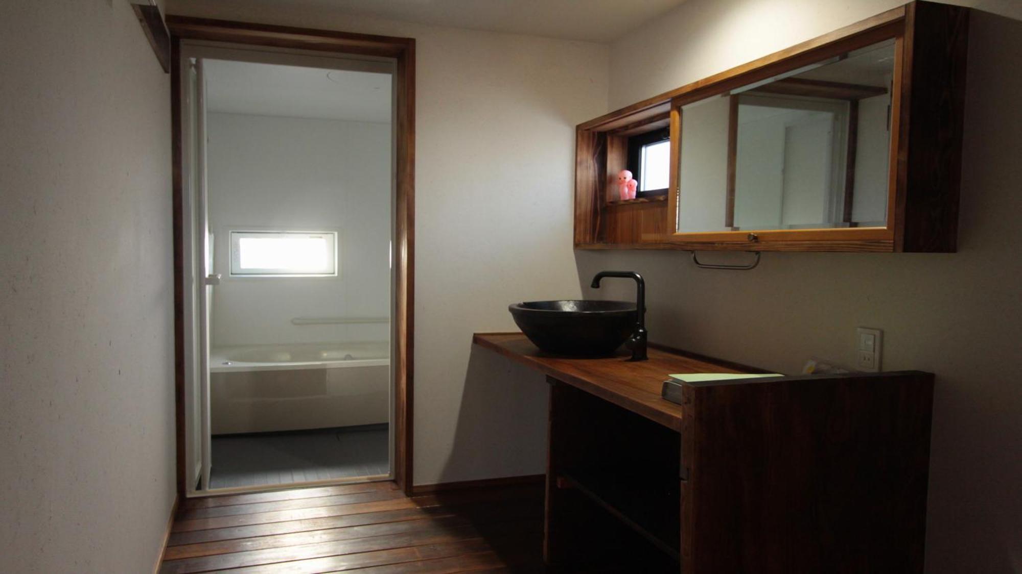 Bed and Breakfast Soy Такаяма Экстерьер фото
